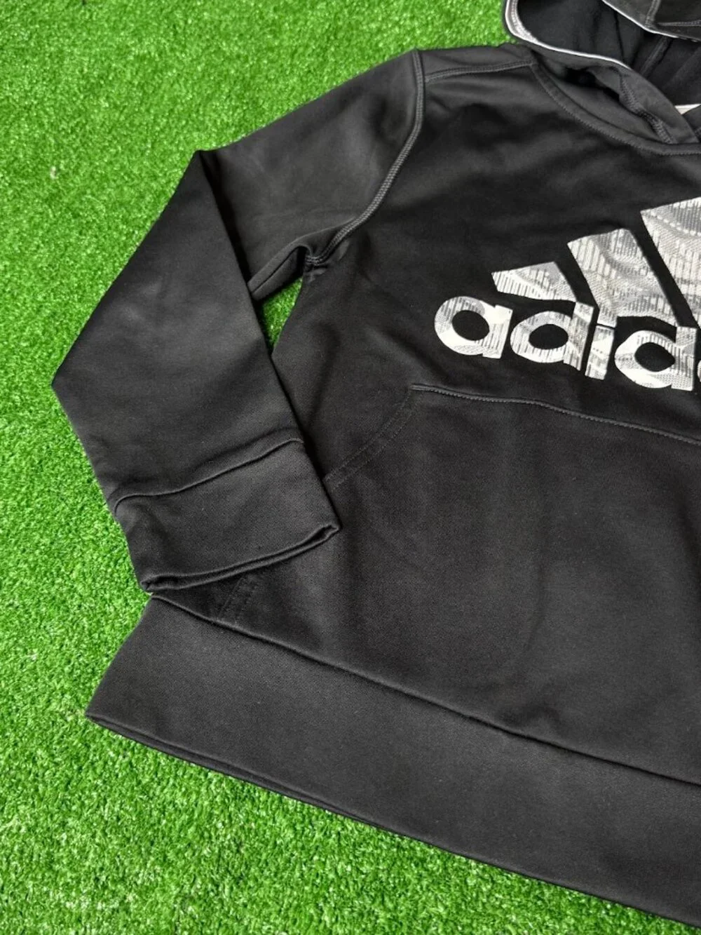 Adidas Youth S (8) Black Fleece Hoodie Sweatshirt Camo Big Logo Pullover